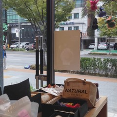 Featured image of post UX 프로젝트의 딜레마 – 리서치를 잘 할수록 고민이 늘어난다